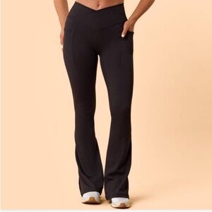 New Poplex flared cross over flare leggings